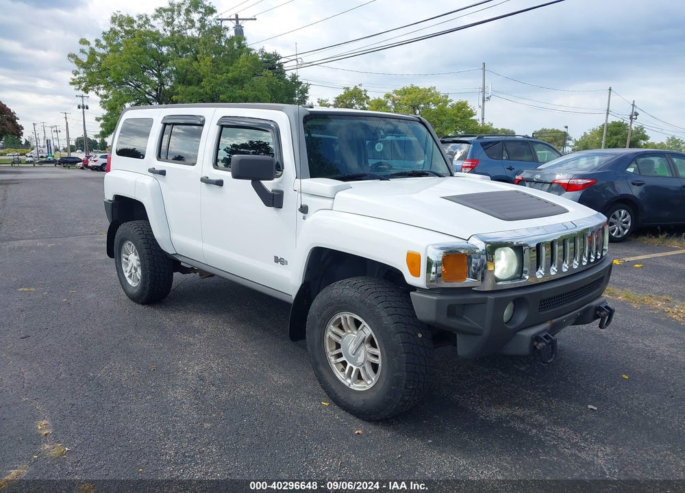 2007 HUMMER H3 SUV VIN: 5GTDN13E678140039