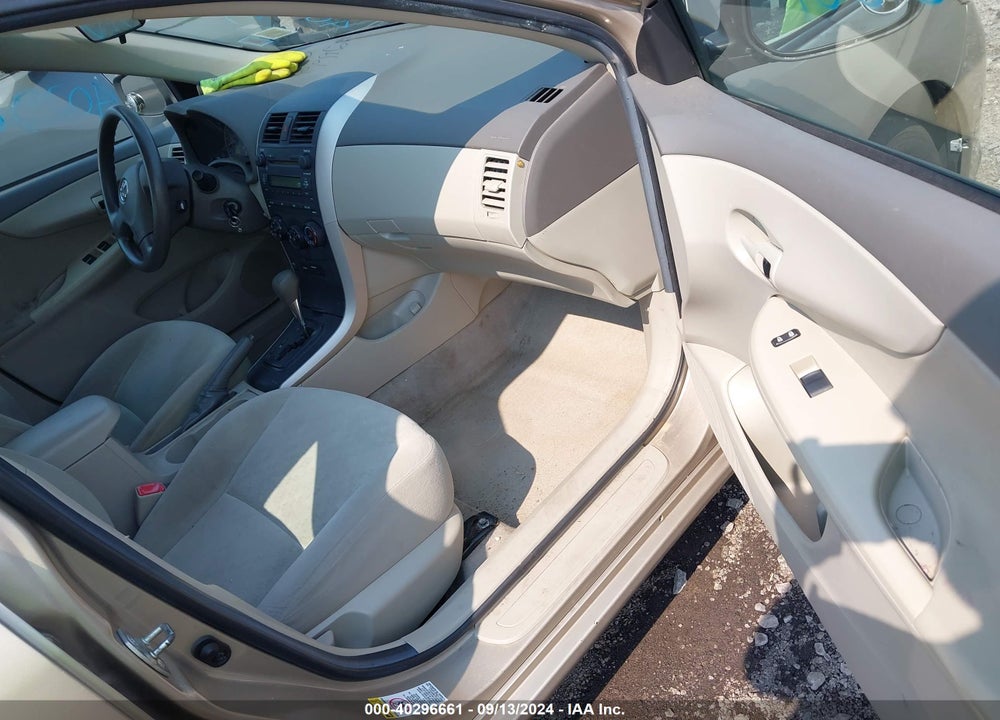 2009 TOYOTA COROLLA LE VIN: 2T1BU40E69C070184