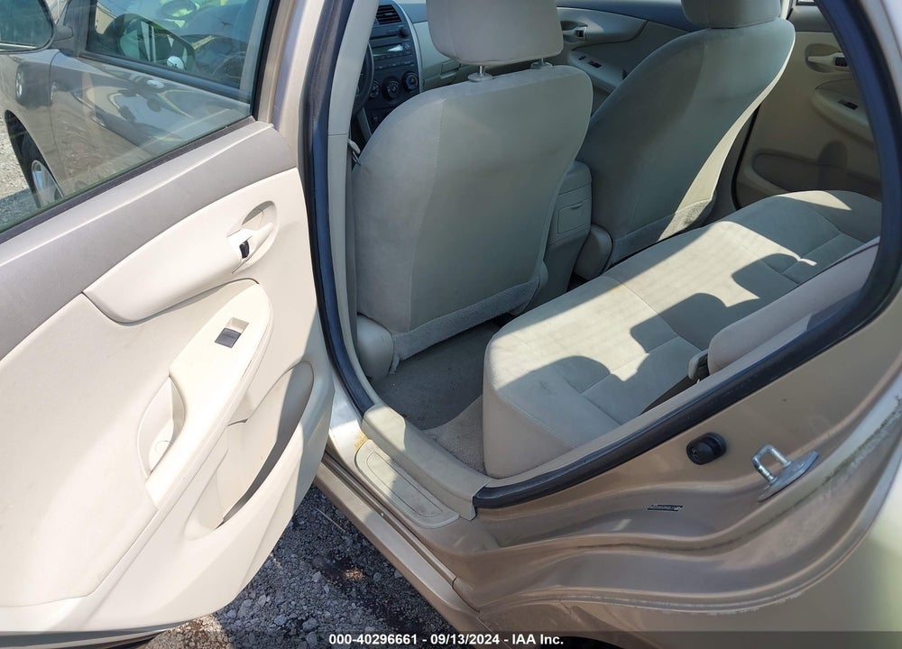 2009 TOYOTA COROLLA LE VIN: 2T1BU40E69C070184