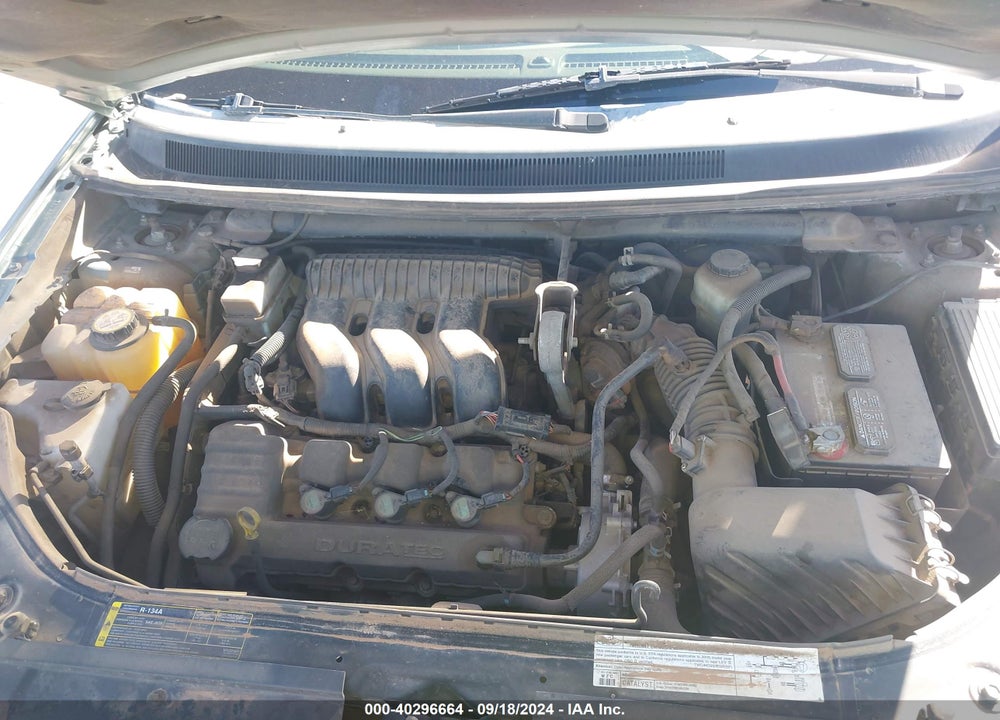 2005 FORD FREESTYLE SE VIN: 1FMZK041X5GA20464