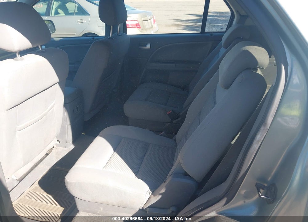 2005 FORD FREESTYLE SE VIN: 1FMZK041X5GA20464