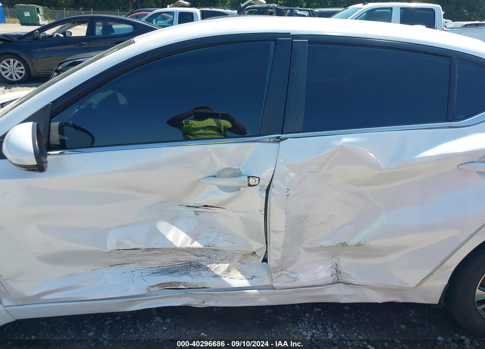 2020 NISSAN SENTRA SV XTRONIC CVT VIN: 3N1AB8CV2LY216269