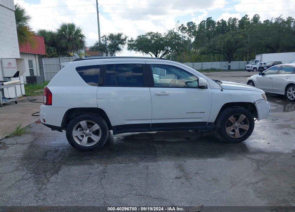 2016 JEEP COMPASS LATITUDE VIN: 1C4NJDEB4GD542614