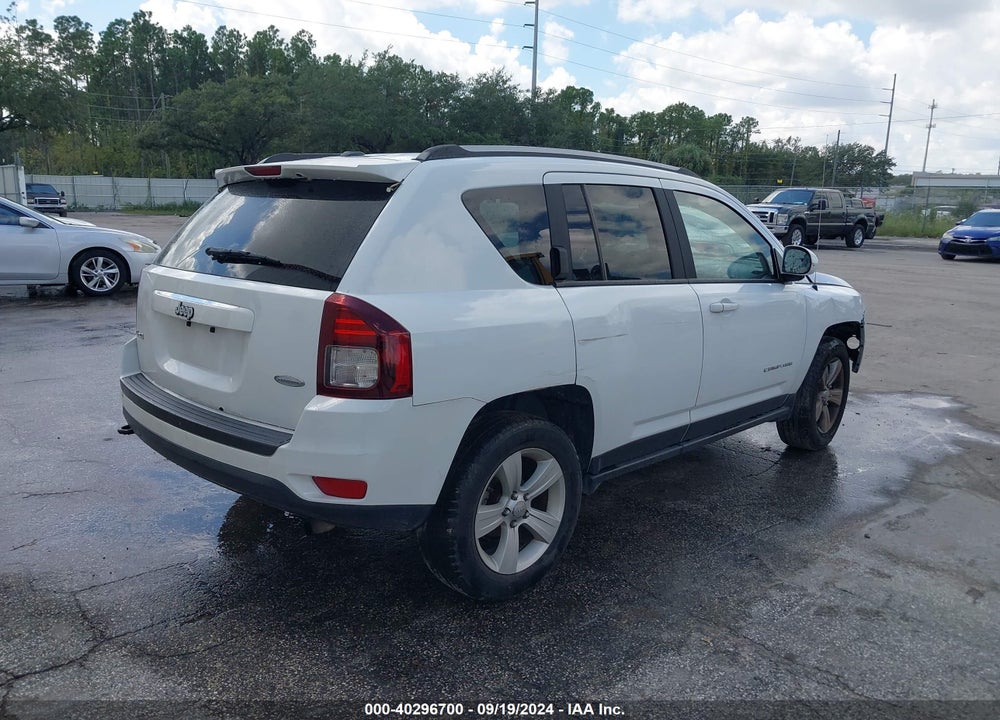 2016 JEEP COMPASS LATITUDE VIN: 1C4NJDEB4GD542614