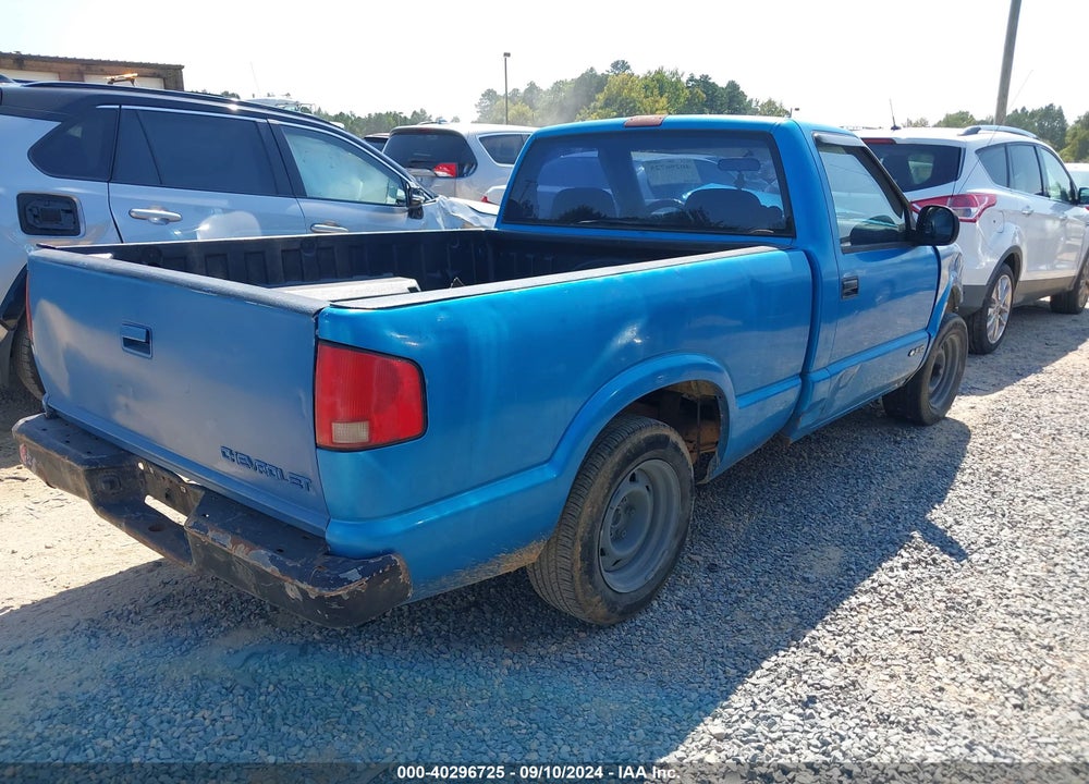 1994 CHEVROLET S TRUCK S10 VIN: 1GCCS1446R8179881
