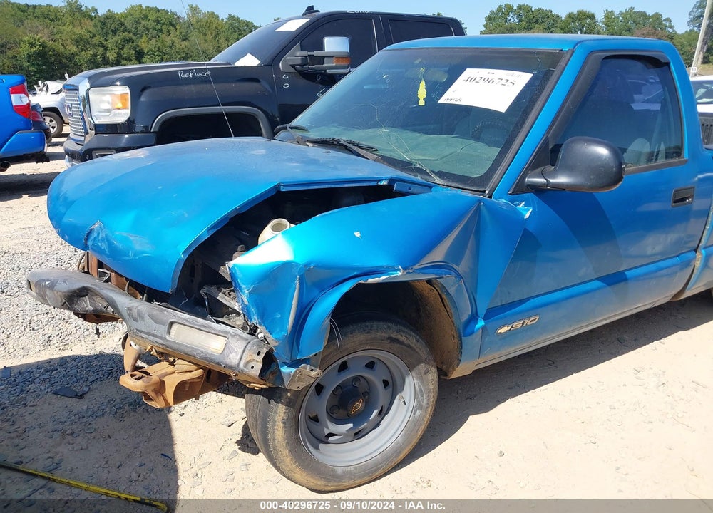 1994 CHEVROLET S TRUCK S10 VIN: 1GCCS1446R8179881