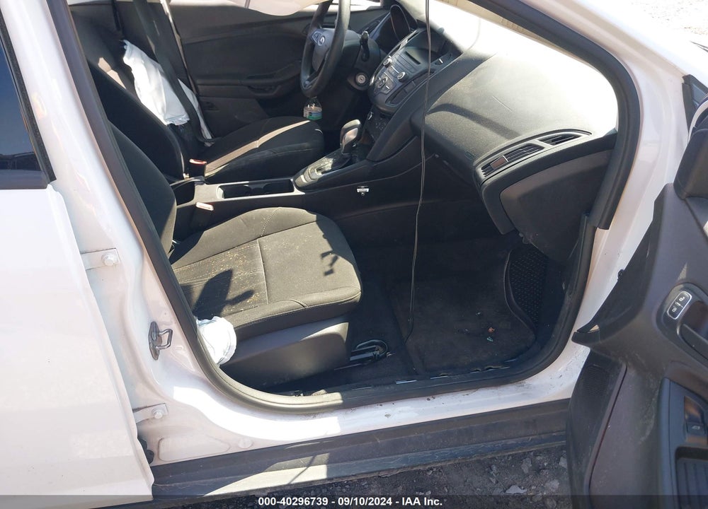 2017 FORD FOCUS S VIN: 1FADP3E25HL264193