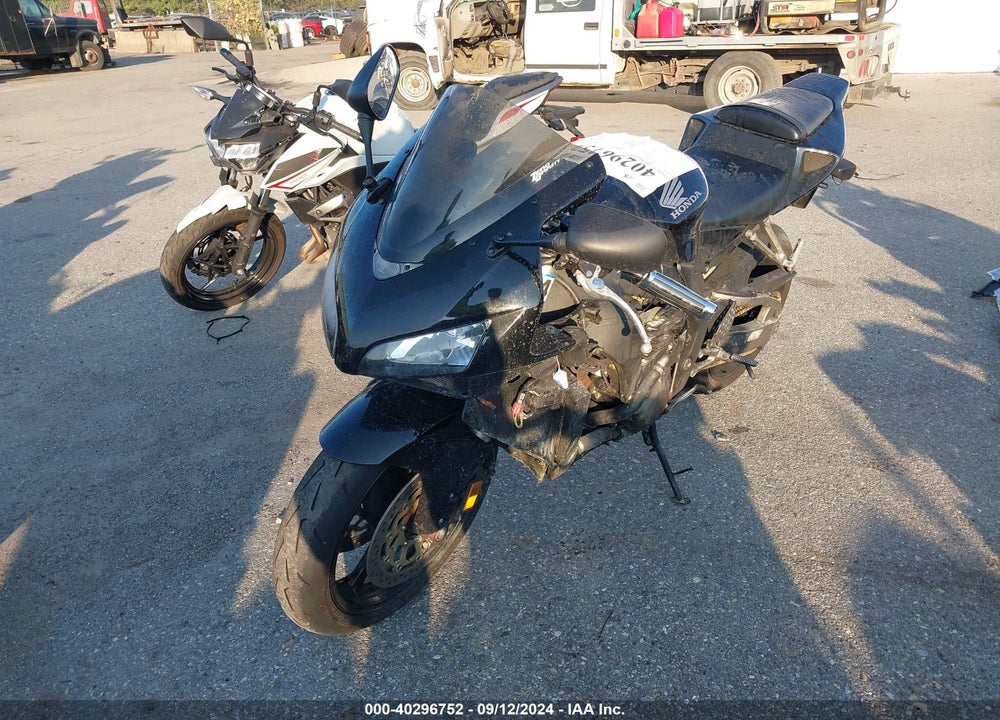 2004 HONDA CBR1000 RR VIN: JH2SC57094M002967