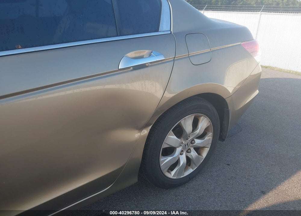 2009 HONDA ACCORD VIN: 1HGCP36839A040623