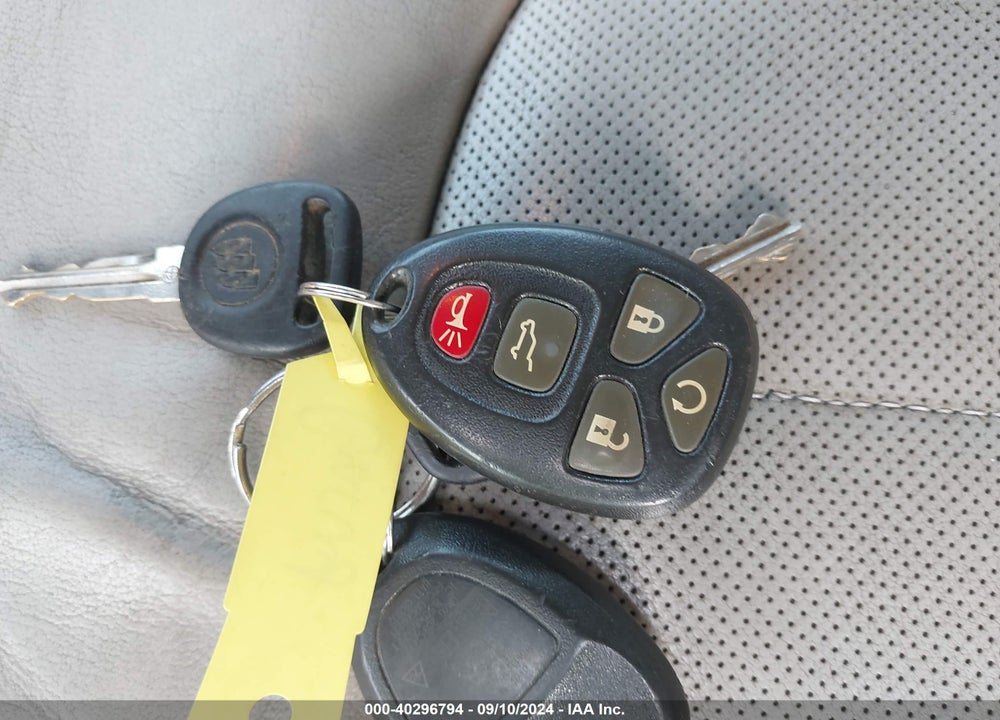 2012 BUICK ENCLAVE LEATHER VIN: 5GAKRCED3CJ112304