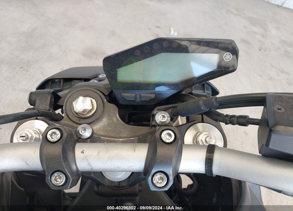2018 YAMAHA MT09 VIN: JYARN53E3JA002846