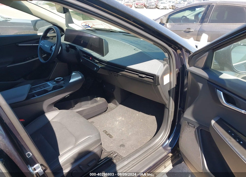 2023 KIA EV6 WIND VIN: KNDC34LA3P5608799