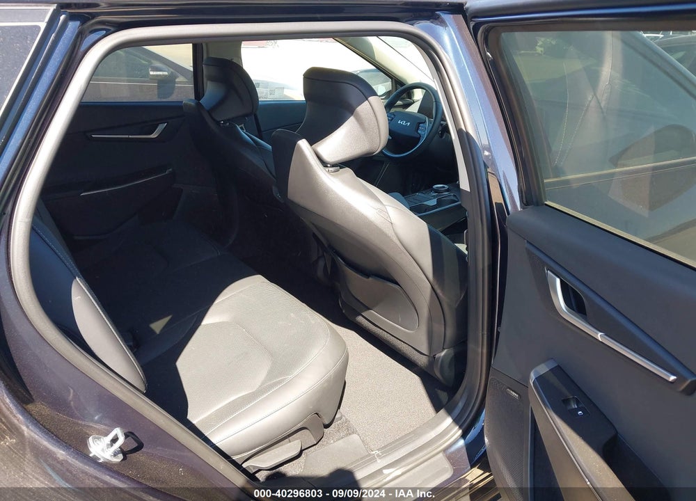 2023 KIA EV6 WIND VIN: KNDC34LA3P5608799