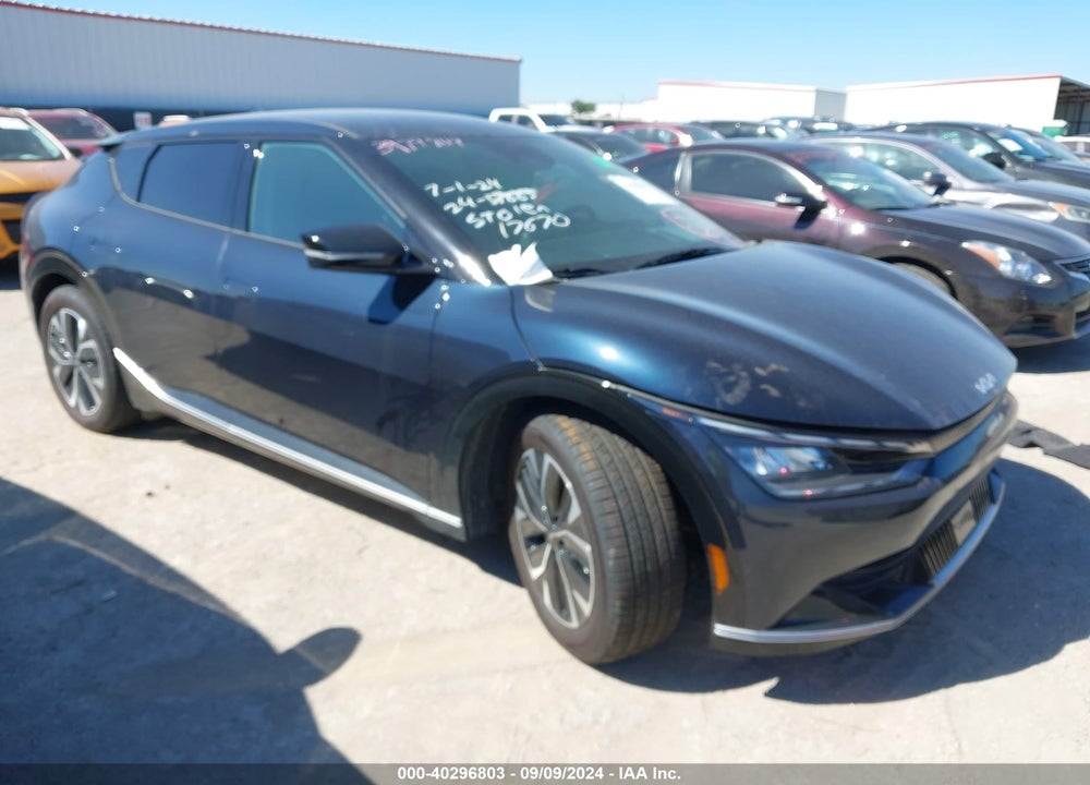 2023 KIA EV6 WIND VIN: KNDC34LA3P5608799