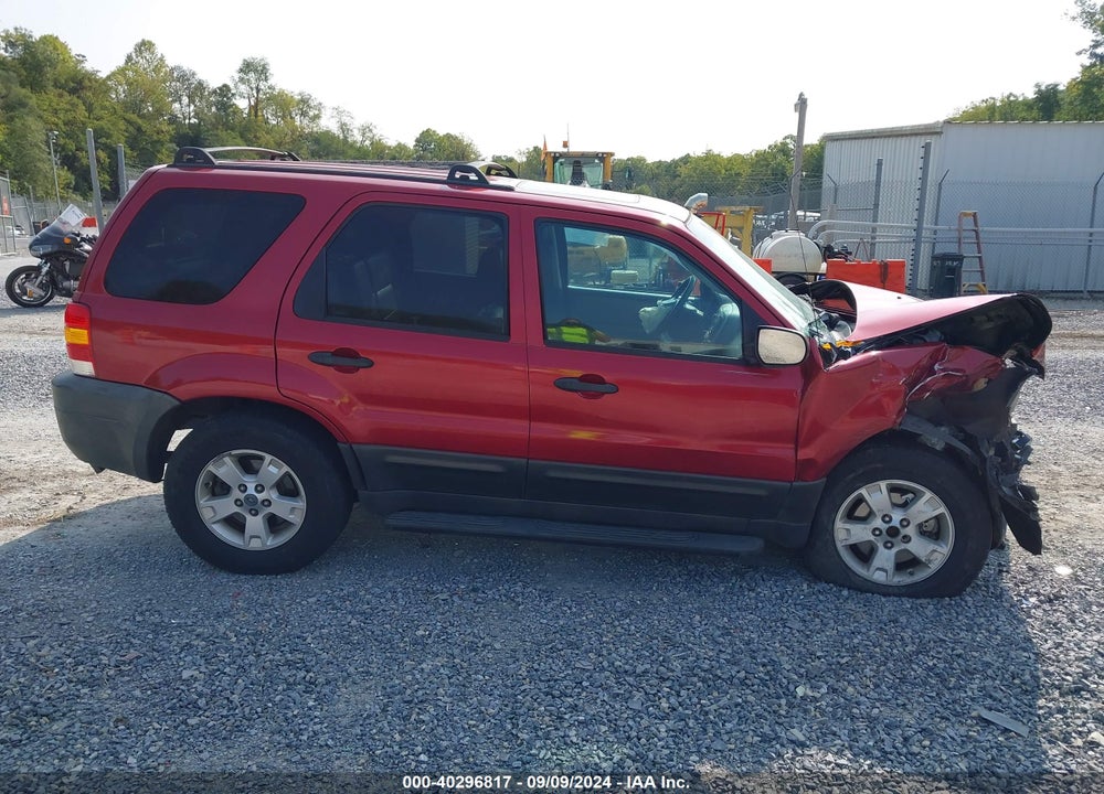 2005 FORD ESCAPE XLT VIN: 1FMYU93185KA80798