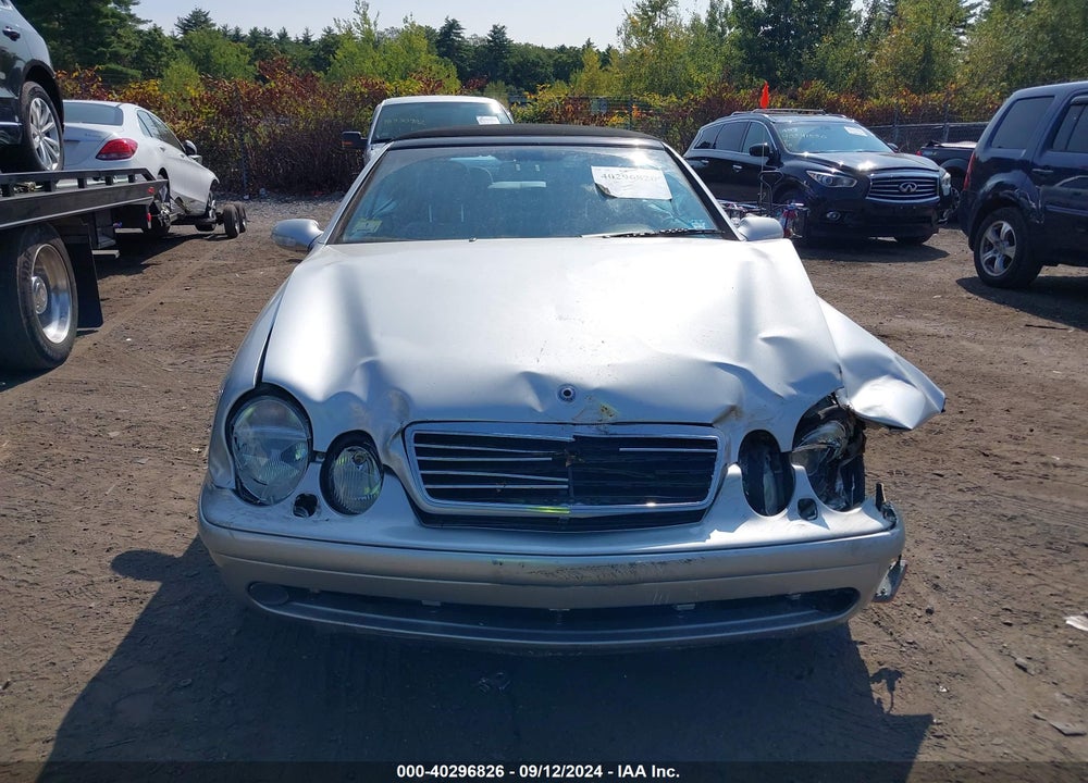 2002 MERCEDES-BENZ CLK 430 VIN: WDBLK70G72T100254