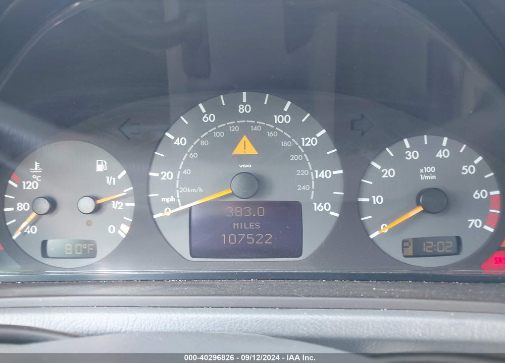 2002 MERCEDES-BENZ CLK 430 VIN: WDBLK70G72T100254