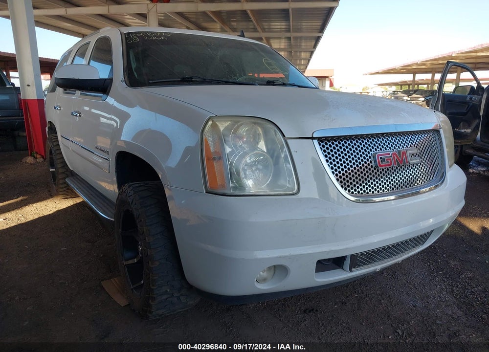 2008 GMC YUKON DENALI VIN: 1GKFK63888J240626