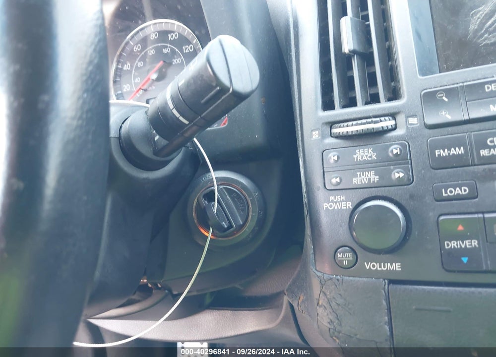 2005 INFINITI FX35 VIN: JNRAS08U65X107381