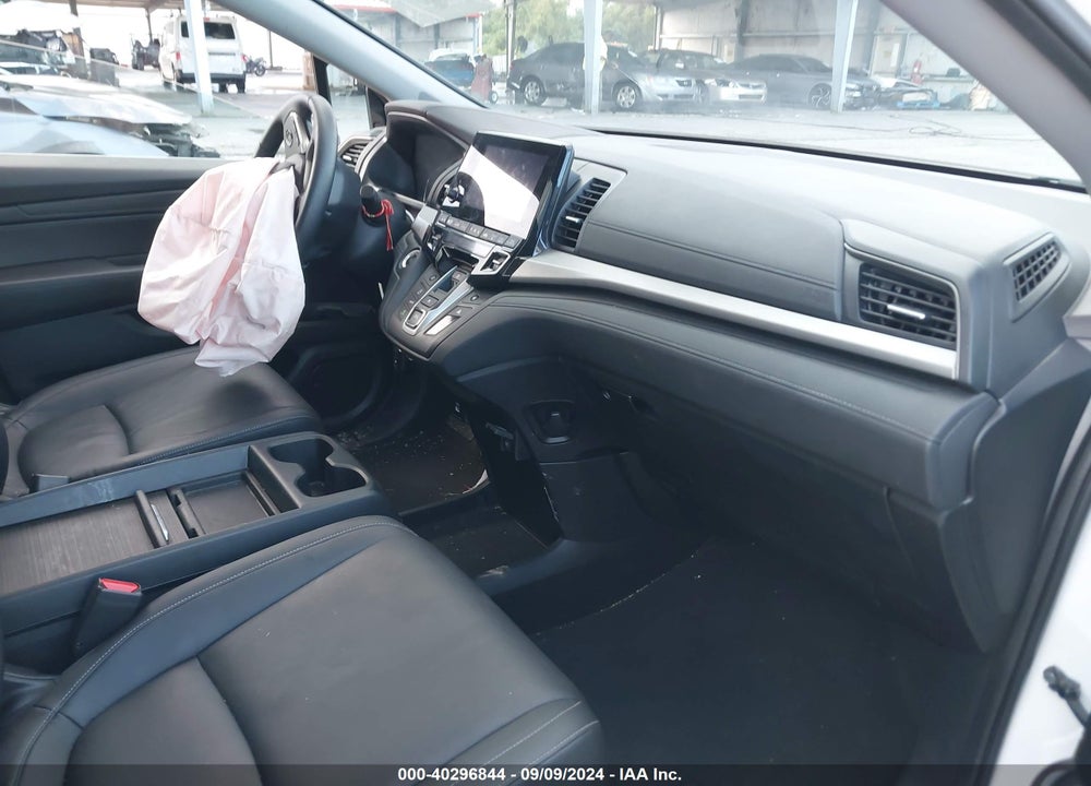 2024 HONDA ODYSSEY VIN: 5FNRL6H6XRB007868