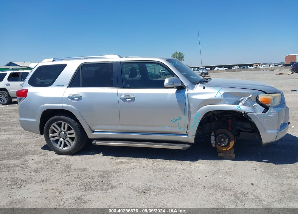 2011 TOYOTA 4RUNNER LIMITED V6 VIN: JTEZU5JR7B5024027