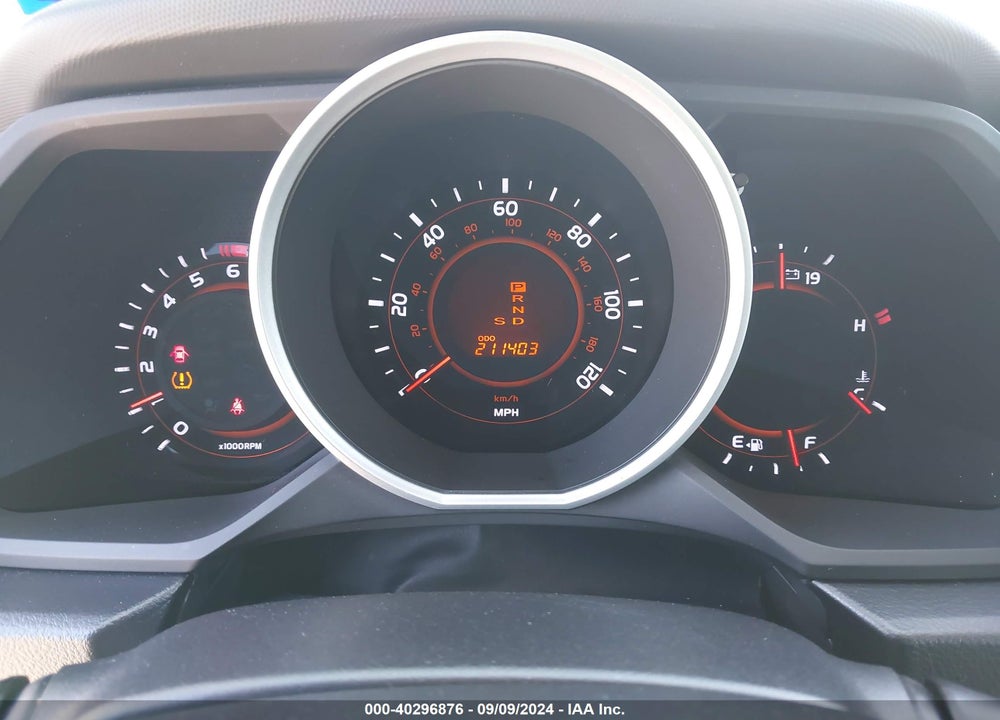 2011 TOYOTA 4RUNNER LIMITED V6 VIN: JTEZU5JR7B5024027