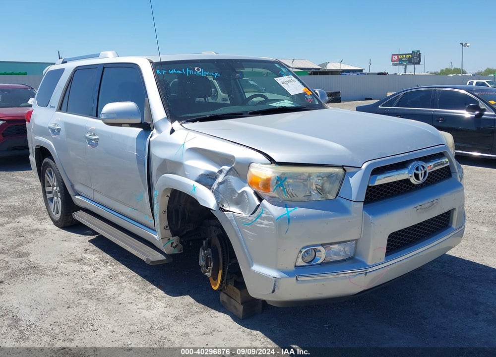 2011 TOYOTA 4RUNNER LIMITED V6 VIN: JTEZU5JR7B5024027
