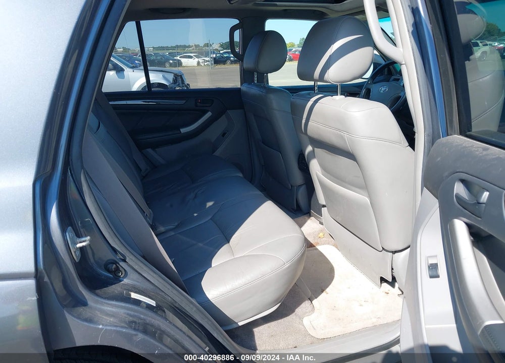 2005 TOYOTA 4RUNNER LIMITED V8 VIN: JTEBT17R050052306