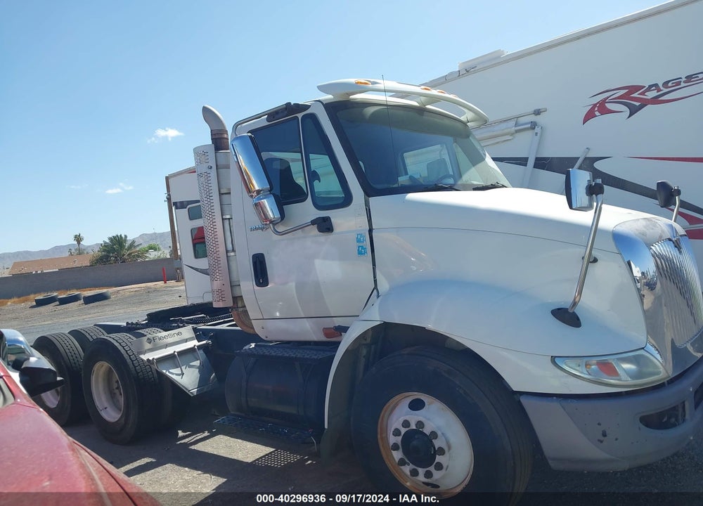 2008 INTERNATIONAL 8000 8600 VIN: 1HSHXAHR28J649027