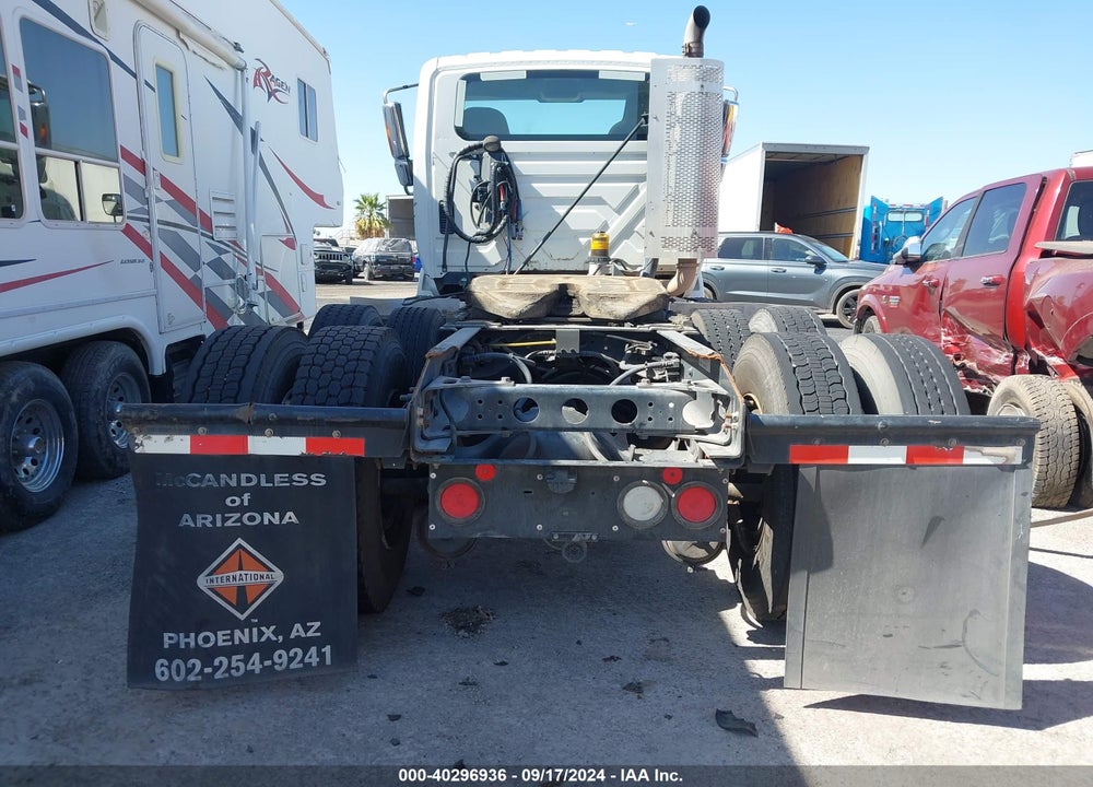 2008 INTERNATIONAL 8000 8600 VIN: 1HSHXAHR28J649027