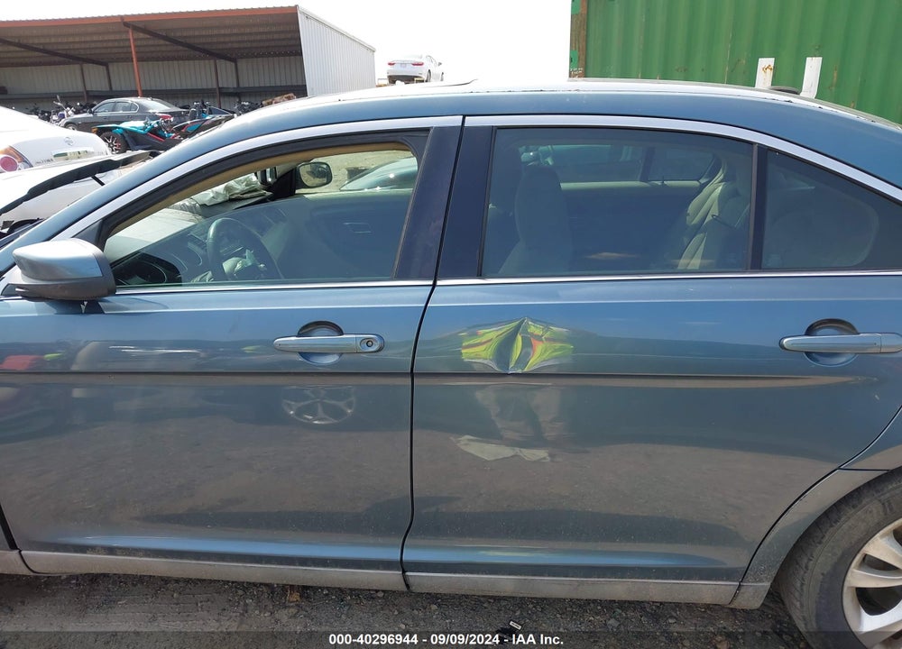 2010 FORD TAURUS SEL VIN: 1FAHP2EW2AG154537