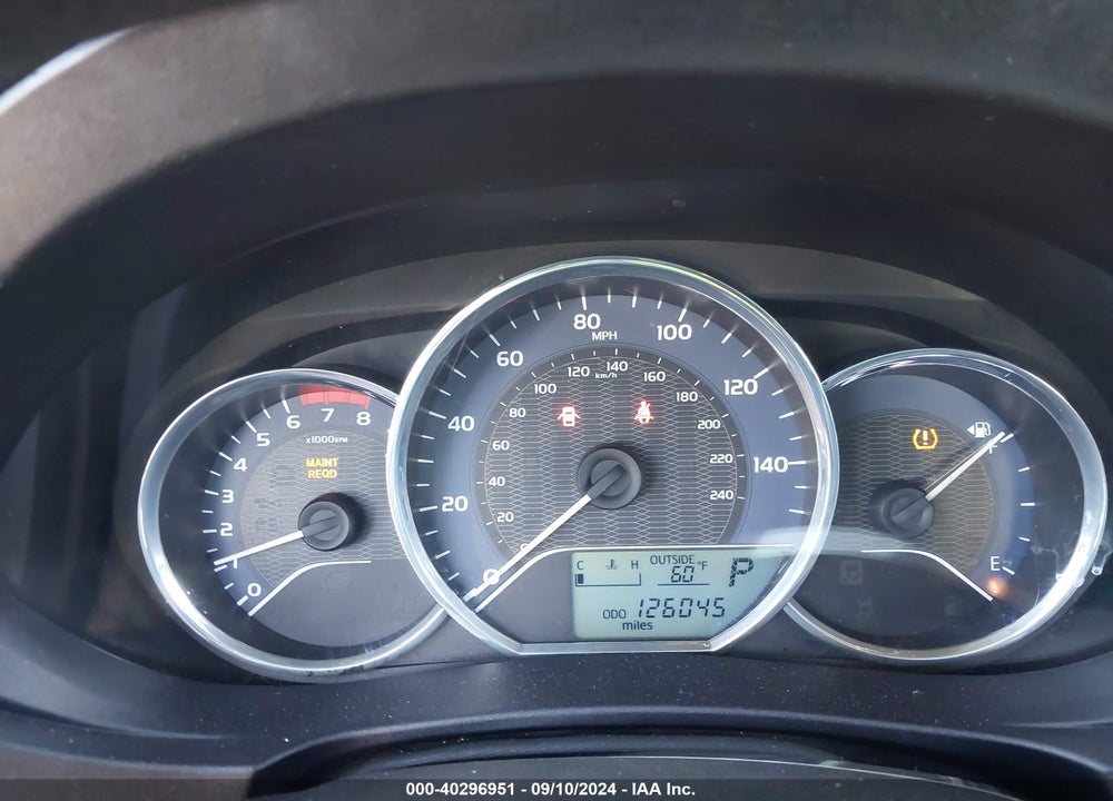 2014 TOYOTA COROLLA LE VIN: 5YFBURHE6EP135241