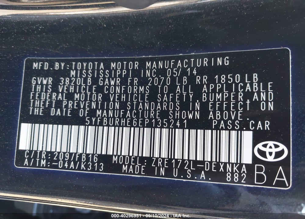 2014 TOYOTA COROLLA LE VIN: 5YFBURHE6EP135241