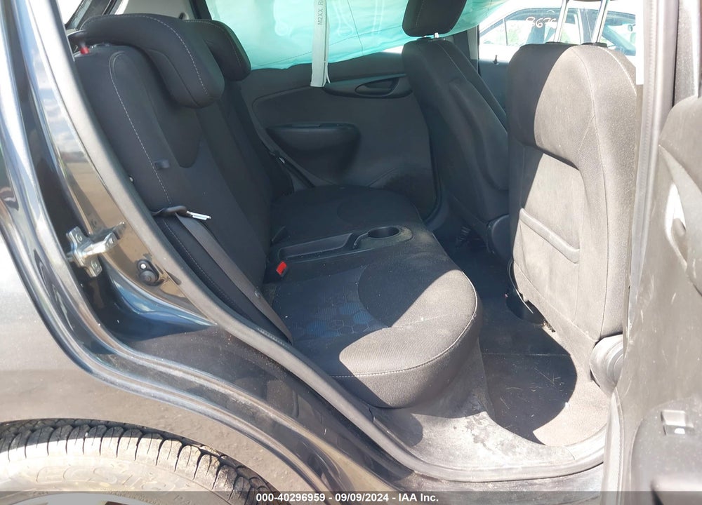 2017 CHEVROLET SPARK 1LT CVT VIN: KL8CD6SA1HC814123