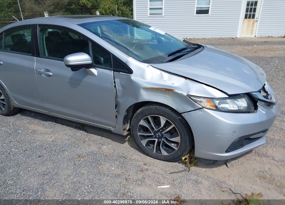 2014 HONDA CIVIC VIN: 19XFB2F80EE025153