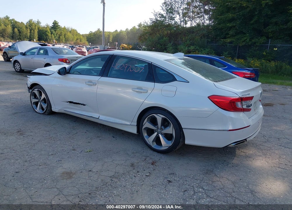 2018 HONDA ACCORD TOURING VIN: 1HGCV1F9XJA109539