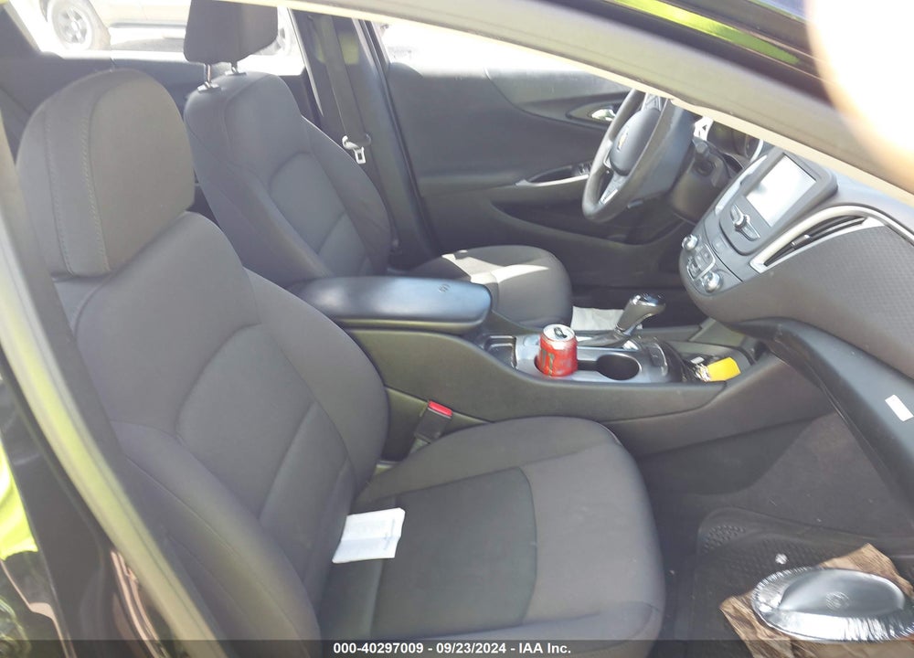 2017 CHEVROLET MALIBU VIN: 1G1ZC5ST2HF235181