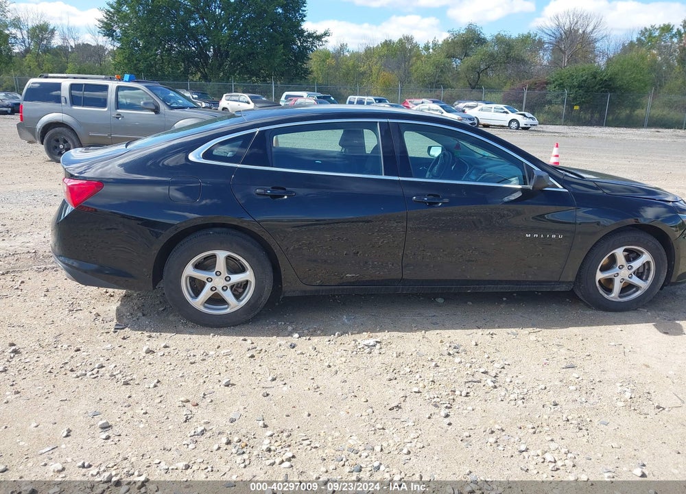 2017 CHEVROLET MALIBU VIN: 1G1ZC5ST2HF235181