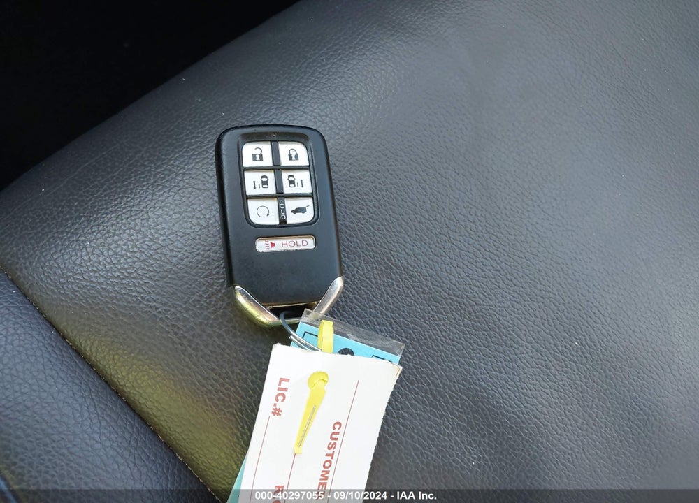 2018 HONDA ODYSSEY EX-L VIN: 5FNRL6H70JB065923