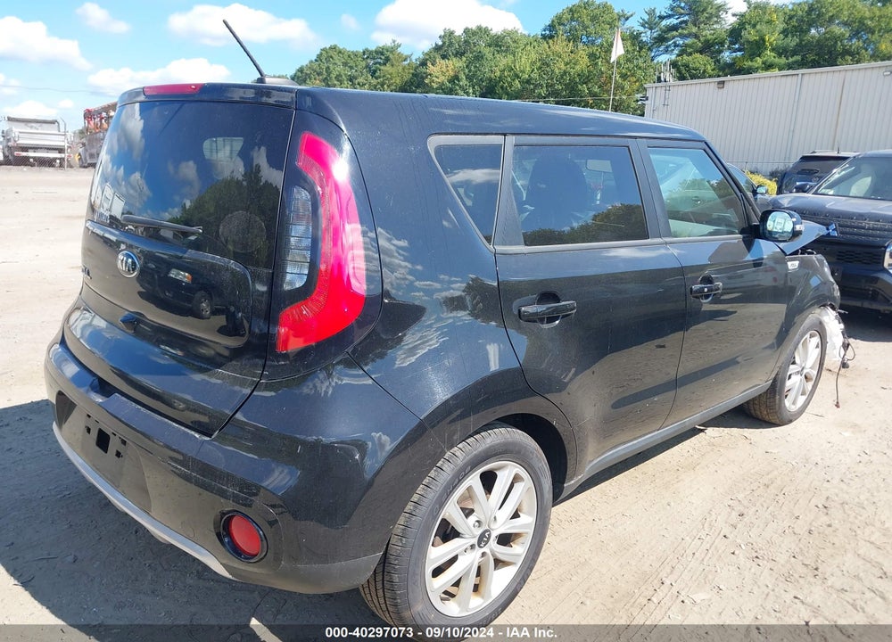 2017 KIA SOUL VIN: KNDJP3A52H7452689