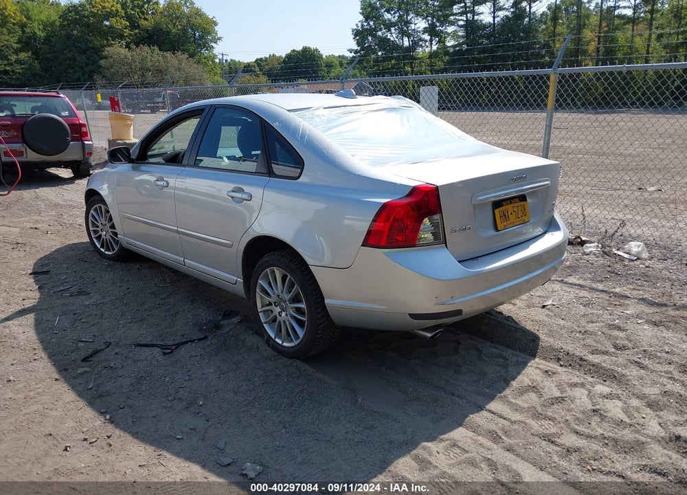 2008 VOLVO S40 T5 VIN: YV1MH672882366481