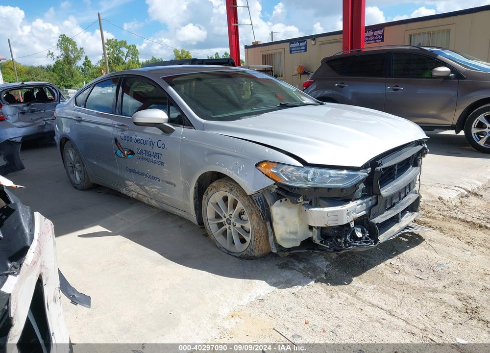 2019 FORD FUSION HYBRID SE VIN: 3FA6P0LU2KR205669