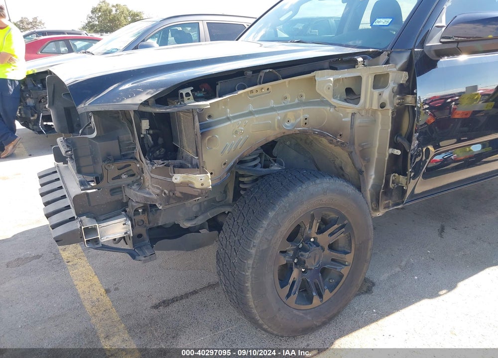 2021 TOYOTA TACOMA SR VIN: 5TFAX5GN8MX194725