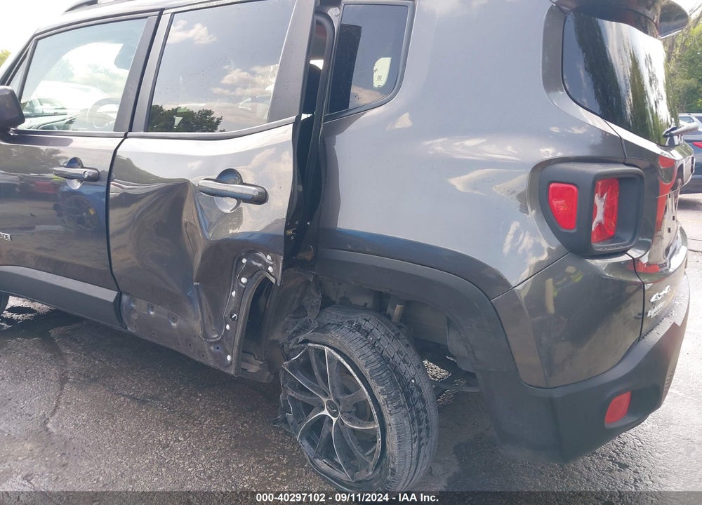 2018 JEEP RENEGADE LATITUDE 4X4 VIN: ZACCJBBB4JPJ51923