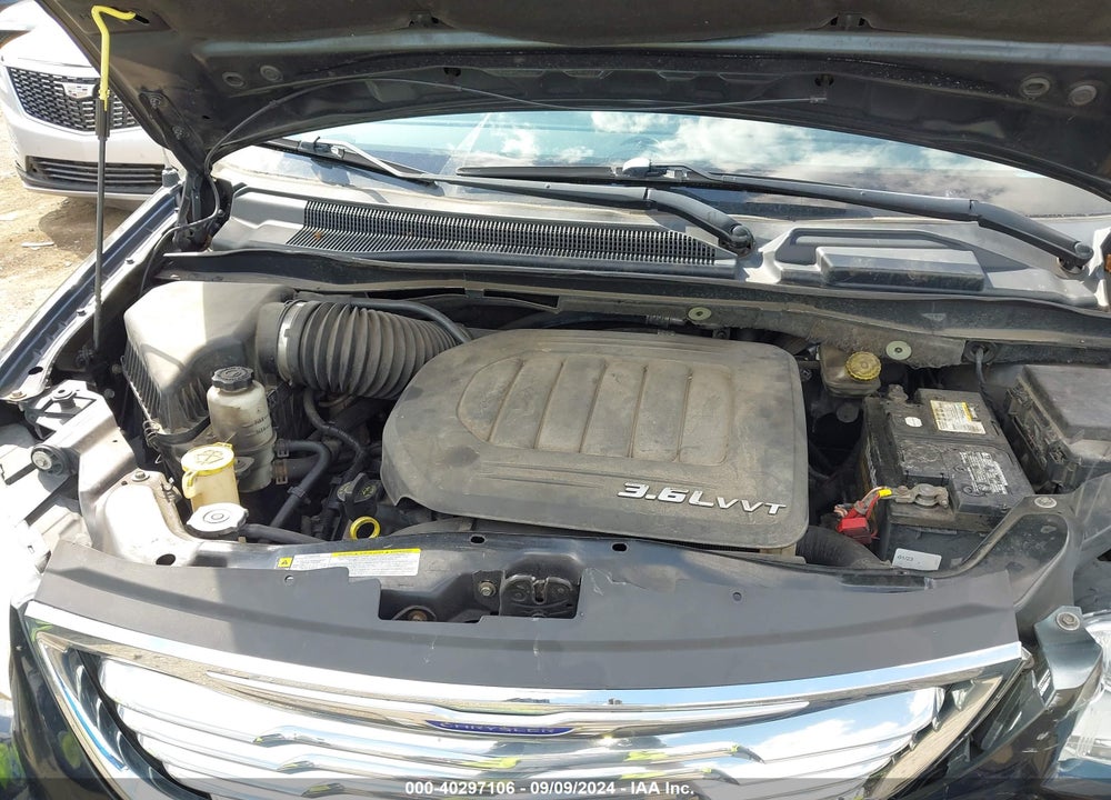 2011 CHRYSLER TOWN & COUNTRY TOURING VIN: 2A4RR5DG5BR630553