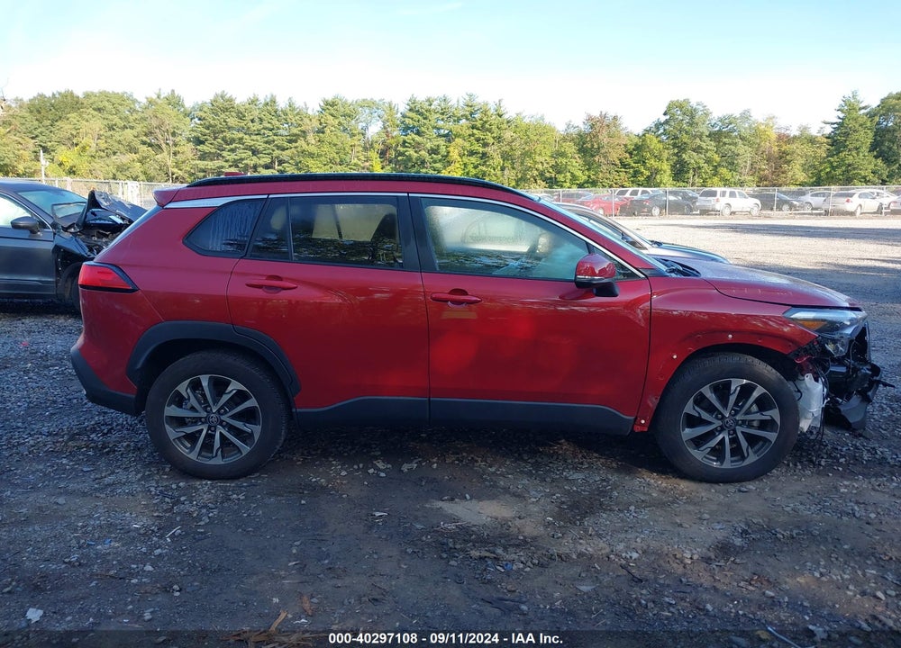 2023 TOYOTA COROLLA CROSS XLE VIN: 7MUDAABG1PV060185