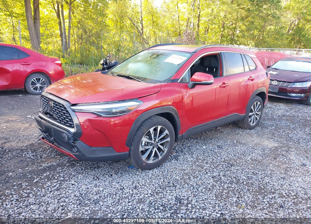 2023 TOYOTA COROLLA CROSS XLE VIN: 7MUDAABG1PV060185
