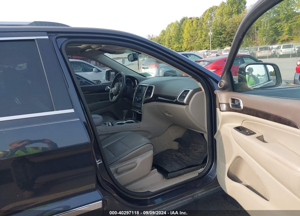 2013 JEEP GRAND CHEROKEE LAREDO VIN: 1C4RJFAG0DC583919