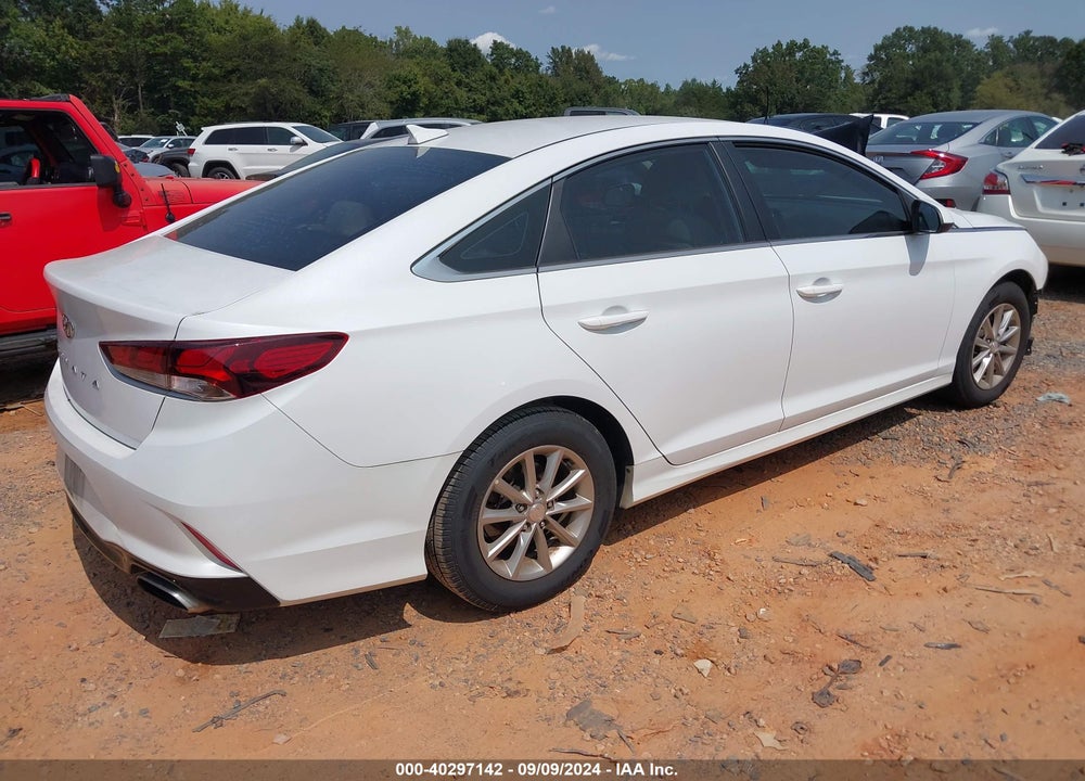 2019 HYUNDAI SONATA SE VIN: 5NPE24AF2KH761886