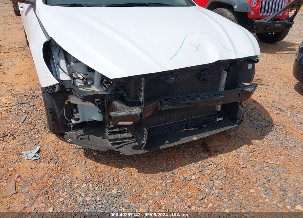 2019 HYUNDAI SONATA SE VIN: 5NPE24AF2KH761886